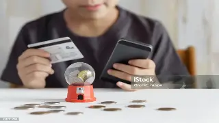 信用崩盘？东莞打工人不得不看的避坑指南：信用影响，远超你想象！ poster