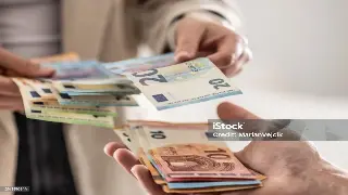 大佬们“钞”能力背后：不止是金钱，更是格局！